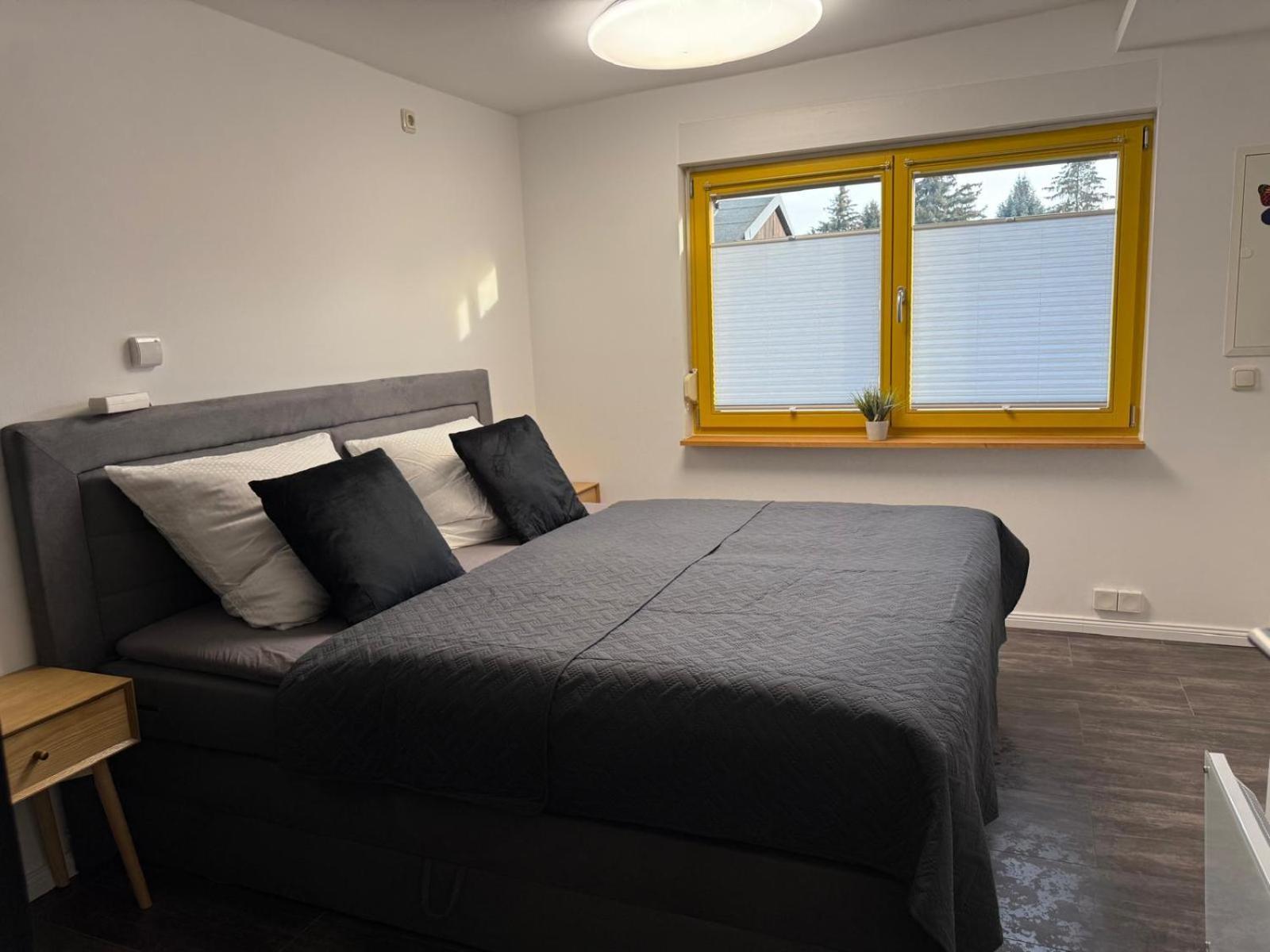 H&W Bungalow Am See Barleben Ngoại thất bức ảnh